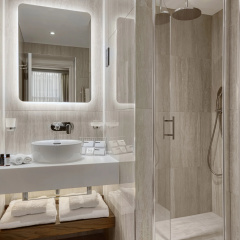 The Queens Gate Hotel thumbnail 8