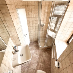 Cozy City-Center Apartment with Modern Amenities in Historic Brühl - Bild 8