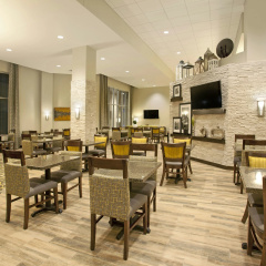 Hampton Inn & Suites Minneapolis / Downtown thumbnail 16