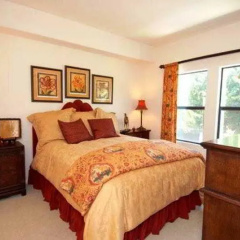 Sunshine Suites at 616 St. Paul thumbnail 27