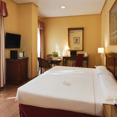 Becquer Hotel, Historic City Center - Bild 3