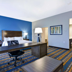 Hampton Inn Kenedy thumbnail 5