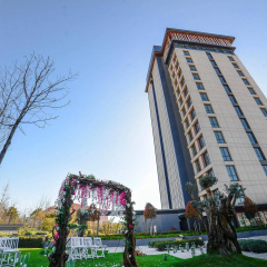 Wish More Hotel Istanbul - Bild 1