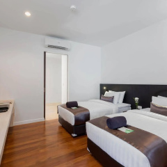 X10 Seaview Suites Panwa Beach thumbnail 39