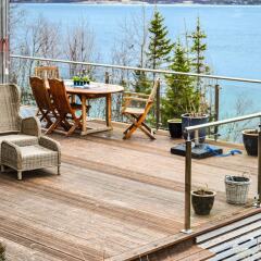 Stunning Home in Kvaløya With 2 Bedrooms in Tromso, Norway from 446$, photos, reviews - zenhotels.com photo 9