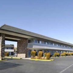 University Inn Reno thumbnail 4