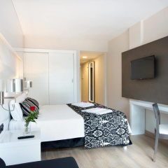 Mar Hotels Playa de Muro Suites - Bild 6