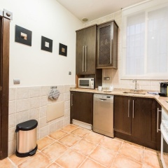 Downtown Jacuzzi - MADFlats Collection - Bild 14