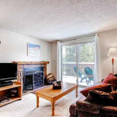 Mark IX By Peak Property Management thumbnail 6