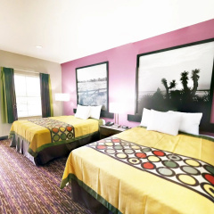 Super 8 by Wyndham Carrizo Springs thumbnail 16