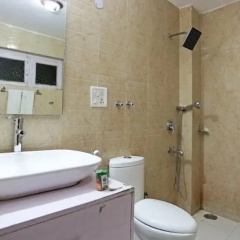 The Auspicious Hotel thumbnail 25