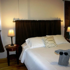 The Rose Petal Inn Bed & Breakfast thumbnail 4