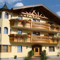 Landhaus Grünau - Bild 1