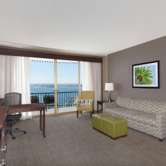 Wyndham San Diego Bayside thumbnail 6