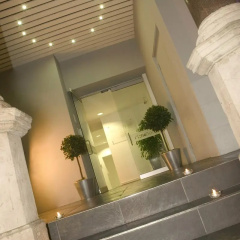 Royal Hotel Cardiff by Belvilla thumbnail 18