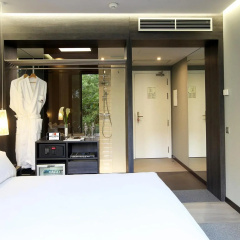 Axel TWO Barcelona Hotel - Adults Only thumbnail 9