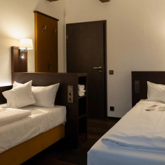 Altstadthotel Arch - Bild 27