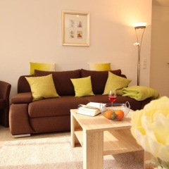 Residenz von Flotow Wohnung 03 - Bild 2