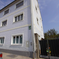Andreas' Dachwohnung mit Terrasse - Bild 1
