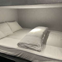 Diamond Capsule Hotel Amsterdam South - Bild 4