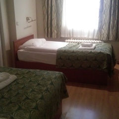 Adapalas Hotel - Bild 7