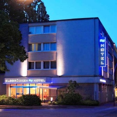 Elbbrücken Hotel - Bild 1