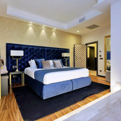 Spanish Diamond Luxury Suites & Jacuzzi - Bild 5