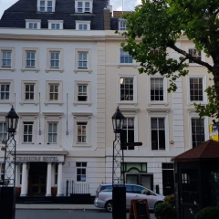 Cheshire Hotel - Bild 1