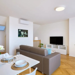 DownTown Suites Rubesova - Bild 20