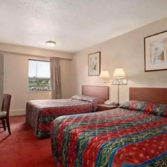 Hilltop Inn thumbnail 6