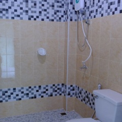 Am House - Bild 8