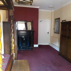 The Red Lion Hotel thumbnail 7
