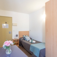 Residencia Universitaria Resa La Ciutadella -Campus Accomodation - Bild 6