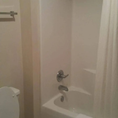 Executive Inn thumbnail 14