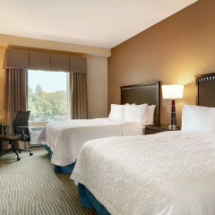 Hampton Inn & Suites Parkersburg Downtown thumbnail 3