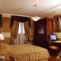 Champagne Palace Hotel - Bild 3