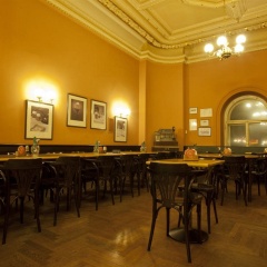 Deminka Palace - Bild 18