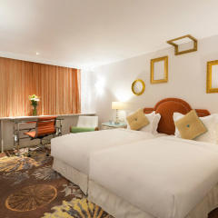 The Luxe Manor - Bild 2