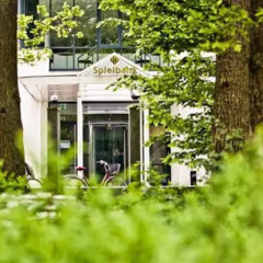 Bayerischer Hof - Bild 1
