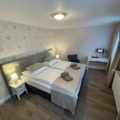 Kolossos Apartments zum Sporthafen Neuss - Bild 1