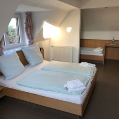 Hotel Heimliche Liebe - Bild 1