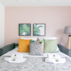 GuestReady - Bright Apt for 4 Issey-Les-Moulienaux - Bild 8