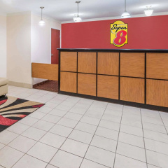 Super 8 by Wyndham Lake Charles Northeast