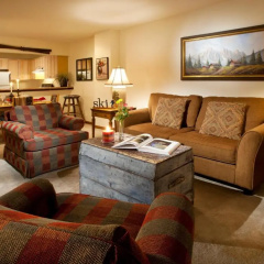 Seasons at Avon, A Vail Resorts Property thumbnail 3