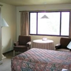Mariner Motel thumbnail 5
