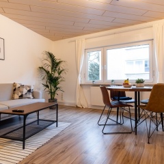 Stylisches Apartment mit Balkon - Bild 2