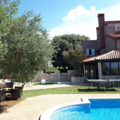Guesthouse Barboska-pool & tennis court thumbnail 10