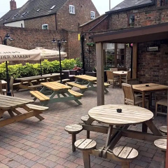 The Rose and Crown thumbnail 12