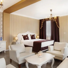 The Admiral Hotel thumbnail 6
