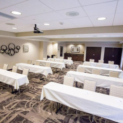 Hampton Inn & Suites Pittsburgh/Harmarville thumbnail 11
